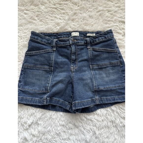 Wonderly “ Mid Rise Short” Women’s Sz. 12 Jean - Picture 1 of 8